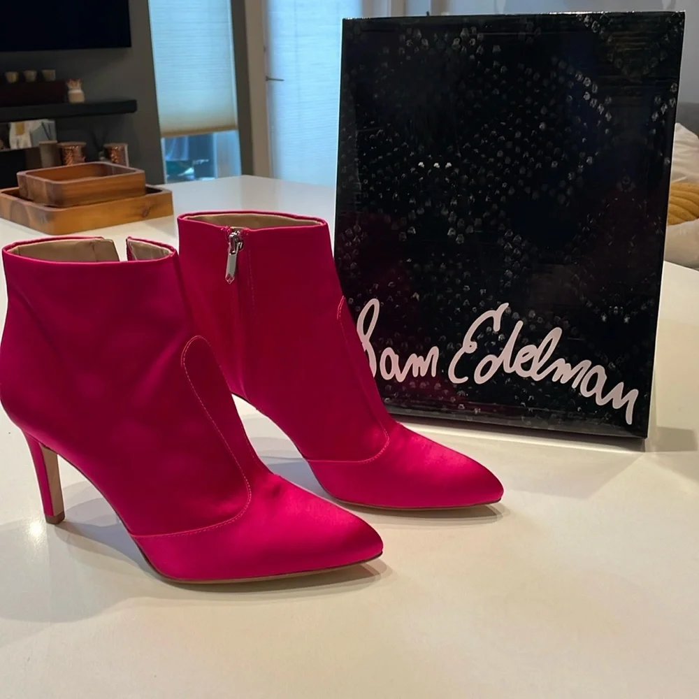 🆕 Sam Edelman Olette High Pointed Toe, Satin, Hot Pink Ankle Boots. Size 9.5M - Picture 2 of 10
